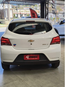 CHEVROLET Onix Hatch 1.0 4P FLEX LT