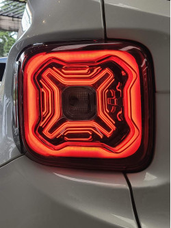 JEEP Renegade 1.8 16V 4P LIMITED FLEX AUTOMÁTICO