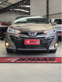 TOYOTA Yaris Hatch 1.5 16V 4P FLEX XS CONNECT MULTIDRIVE AUTOMÁTICO CVT