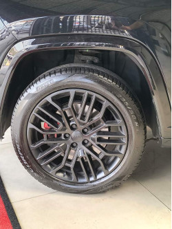 JEEP Commander 2.0 16V 4P HURRICANE 4 TURBO BLACKHAWK AUTOMÁTICO AT9