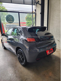 PEUGEOT 208 1.0 4P FLEX FIREFLY STYLE