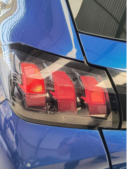 PEUGEOT 208 1.0 4P FLEX FIREFLY STYLE