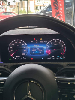 MERCEDES-BENZ CLA 200 1.6 16V 4P CGI 7-G TRONIC DCT AUTOMÁTICO