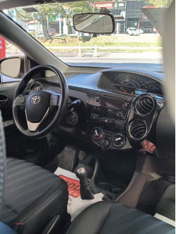 TOYOTA Etios Hatch 1.5 16V 4P FLEX XS