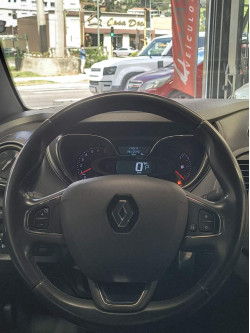 RENAULT Captur 2.0 16V 4P FLEX BOSE AUTOMÁTICO