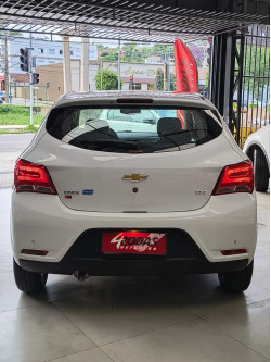 CHEVROLET Onix Hatch 1.4 4P FLEX LTZ AUTOMÁTICO