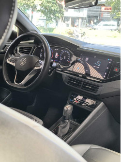 VOLKSWAGEN Nivus 1.0 4P FLEX 200 TSI HIGHLINE TURBO AUTOMÁTICO