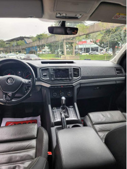 VOLKSWAGEN Amarok 3.0 V6 CABINE DUPLA HIGHLINE 4X4 TURBO INTERCOOLER AUTOMÁTICO