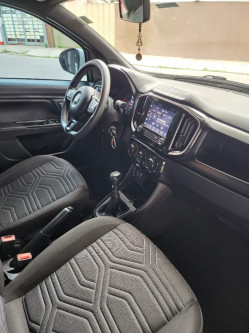 FIAT Strada 1.3 4P FIREFLY FLEX FREEDOM CABINE DUPLA