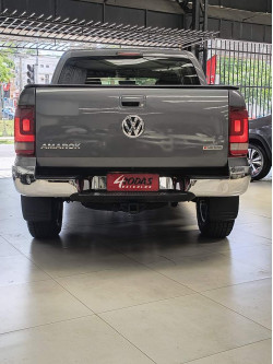 VOLKSWAGEN Amarok 2.0 16V 4X4 CABINE DUPLA  HIGHLINE TURBO INTERCOOLER