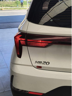 HYUNDAI HB 20 Hatch 1.0 12V 4P FLEX SENSE