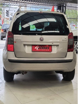 FIAT Idea 1.8 4P ELX FLEX