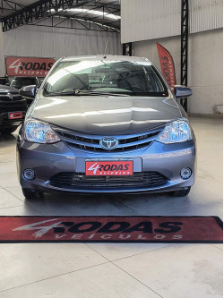 TOYOTA Etios Hatch 1.5 16V 4P FLEX XS