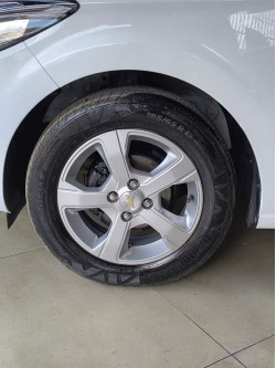 CHEVROLET Onix Hatch 1.4 4P FLEX LT