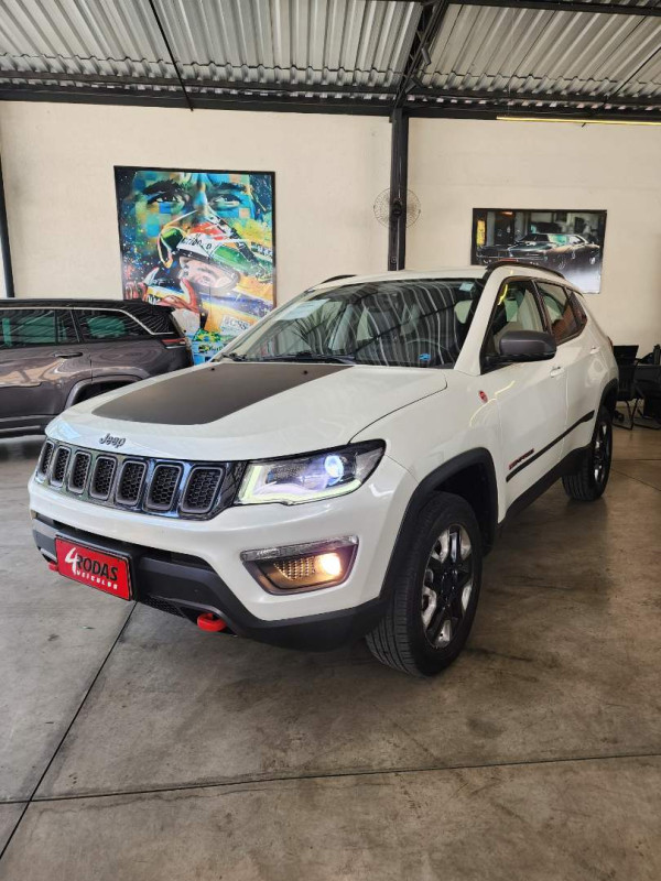 Compass 2.0 16V 4P 350 TRAILHAWK 4X4 TURBO DIESEL AUTOMÁTICO
