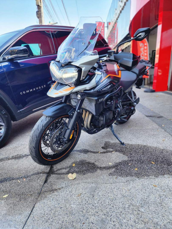Tiger 1200 DESERT EDITION2