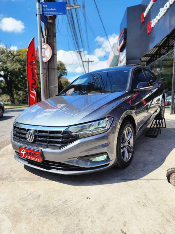 Jetta 1.4 4P 250 TSI R-LINE AUTOMÁTICO