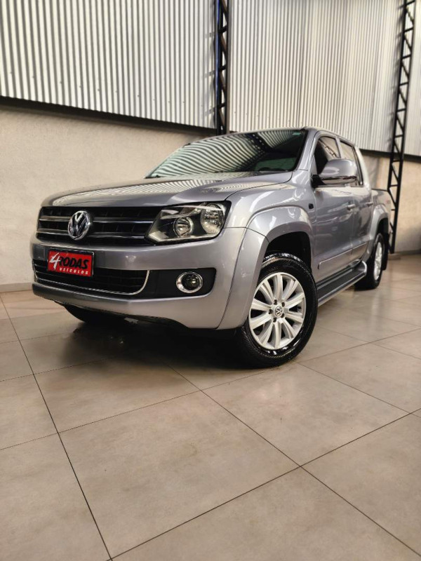 Amarok 2.0 16V 4X4 CABINE DUPLA HIGHLINE TURBO INTERCOOLER AUTOMÁTICO