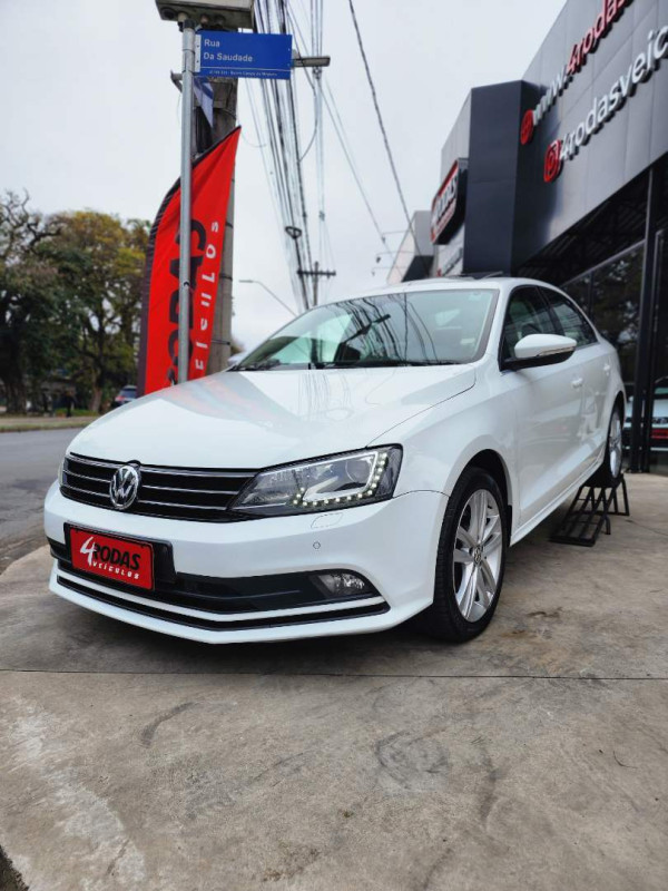 Jetta 2.0 4P TSI HIGHLINE 211 CV AUTOMÁTICO