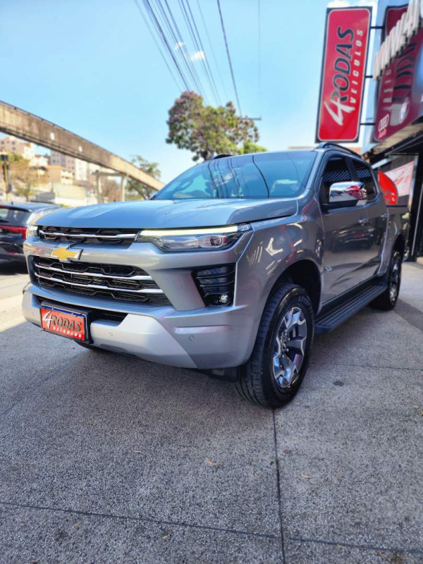 S10 2.8 16V LTZ CABINE DUPLA TURBO DIESEL AUTOMÁTICO