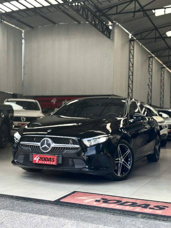 A 200 Sedan 1.3 16V 4P CGI STYLE 7G-TRONIC DCT AUTOMÁTICO