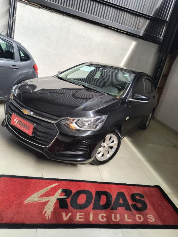 Onix Hatch 1.0 4P FLEX LT PLUS