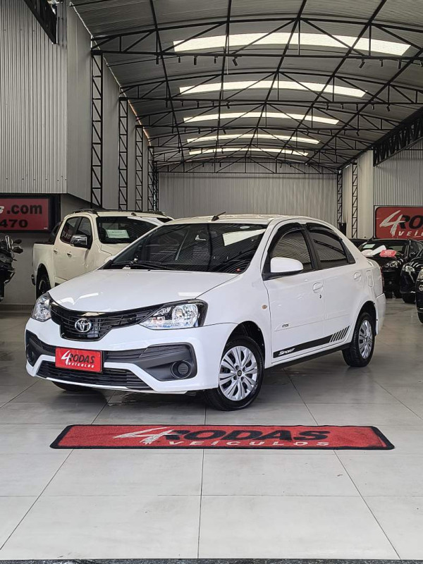 Etios Sedan 1.5 16V 4P FLEX X PLUS