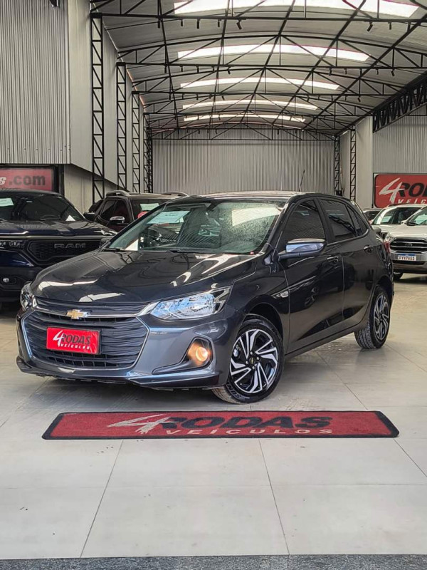 Onix Hatch 1.0 4P FLEX LT PLUS