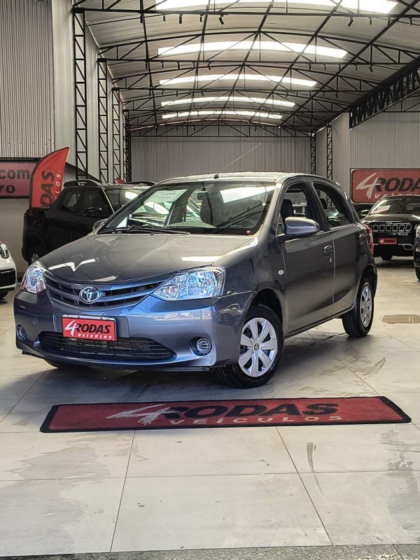 Etios Hatch 1.5 16V 4P FLEX XS
