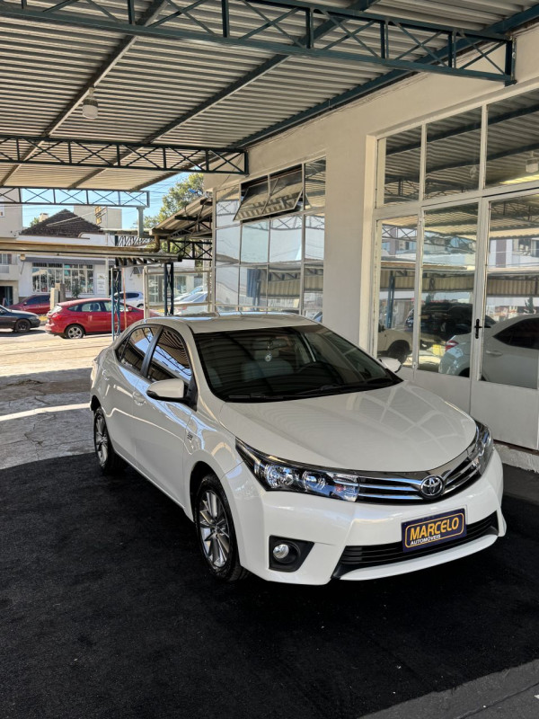 Corolla 2.0 16V 4P FLEX XEI DIRECT SHIFT AUTOMÁTICO CVT