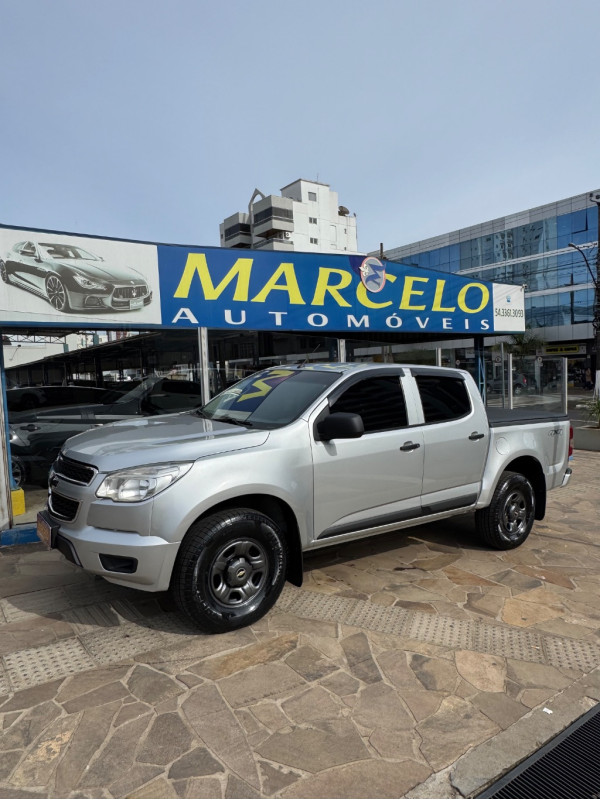 S10 PICK-UP LS 2.8 TDI 4X4 CD DIES. MEC.