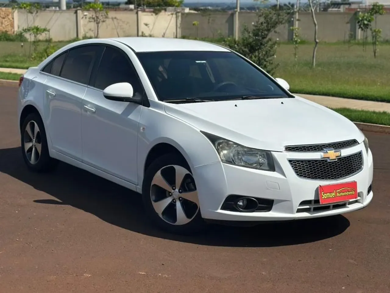 CRUZE 1.8 LT 16V