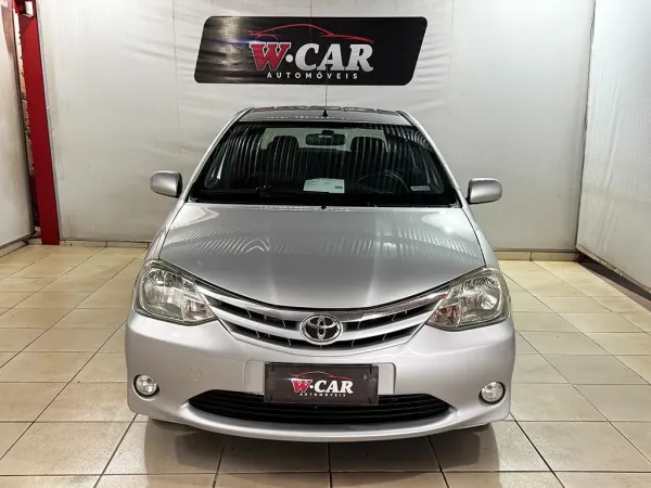 ETIOS 1.5 XLS SEDAN 16V