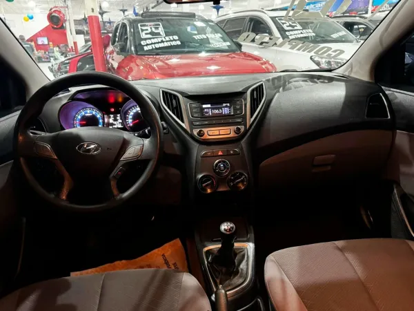 HYUNDAI HB20S 1.0 COMFORT PLUS 12V HYUNDAI HB20S 1.0 COMFORT PLUS 12V