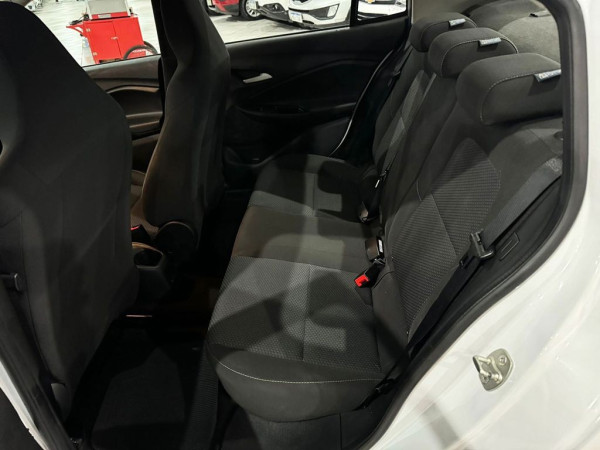 CHEVROLET ONIX 1.0 PLUS LT CHEVROLET ONIX 1.0 PLUS LT