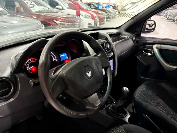 RENAULT Duster 1.6 EXPRESSION 4X2 16V RENAULT Duster 1.6 EXPRESSION 4X2 16V