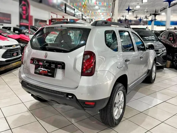 RENAULT Duster 1.6 EXPRESSION 4X2 16V RENAULT Duster 1.6 EXPRESSION 4X2 16V