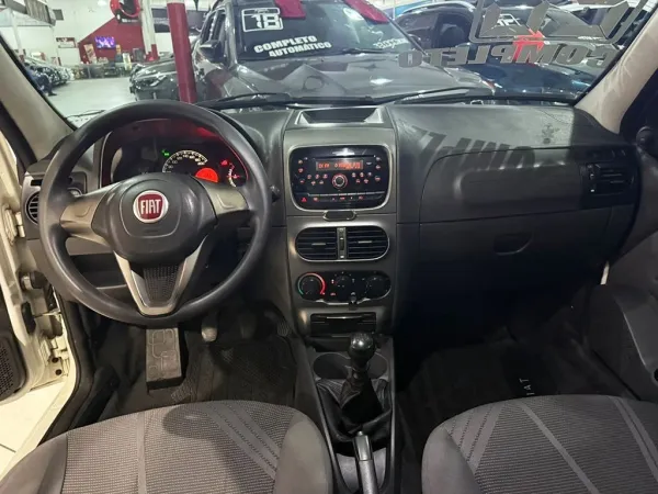 FIAT Palio 1.4 MPI ATTRACTIVE WEEKEND 8V FIAT Palio 1.4 MPI ATTRACTIVE WEEKEND 8V