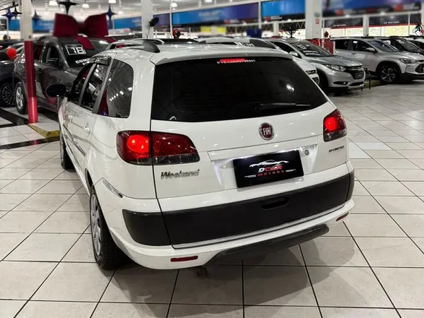 FIAT Palio 1.4 MPI ATTRACTIVE WEEKEND 8V FIAT Palio 1.4 MPI ATTRACTIVE WEEKEND 8V