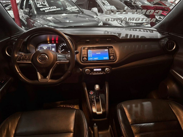 NISSAN Kicks 1.6 16V SL NISSAN Kicks 1.6 16V SL