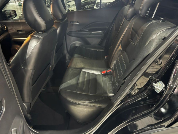 NISSAN Kicks 1.6 16V SL NISSAN Kicks 1.6 16V SL