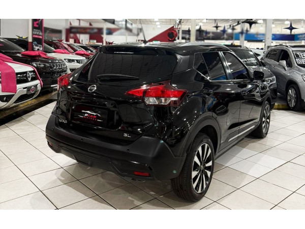 NISSAN Kicks 1.6 16V SL NISSAN Kicks 1.6 16V SL