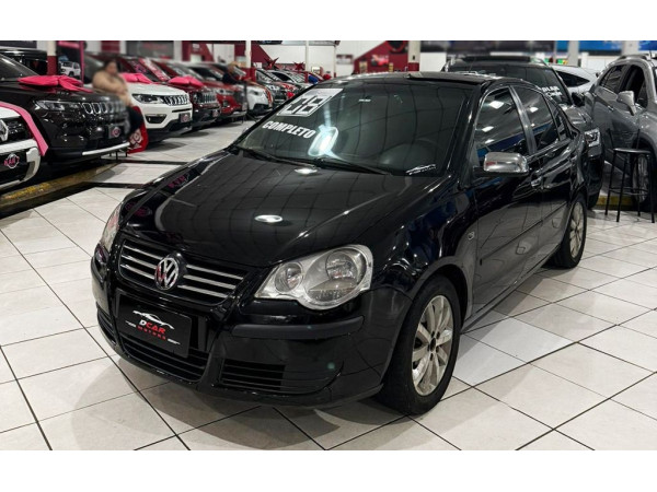 Polo Sedan 1.6 MI 8V