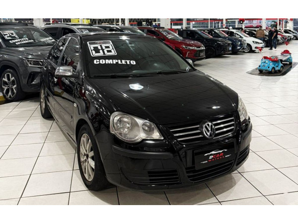 VOLKSWAGEN Polo Sedan 1.6 MI 8V VOLKSWAGEN Polo Sedan 1.6 MI 8V