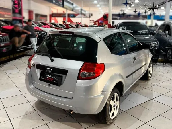 FORD KA 1.0 MPI 8V FORD KA 1.0 MPI 8V