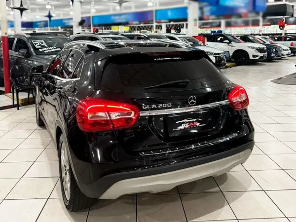 MERCEDES-BENZ GLA 200 1.6 CGI ADVANCE 16V TURBO MERCEDES-BENZ GLA 200 1.6 CGI ADVANCE 16V TURBO