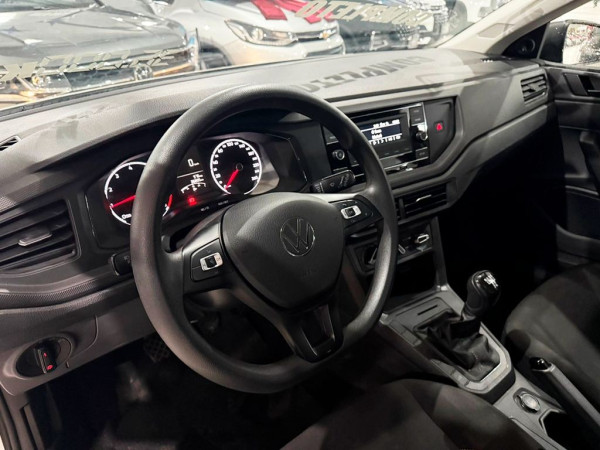 VOLKSWAGEN POLO 1.0 MPI TRACK VOLKSWAGEN POLO 1.0 MPI TRACK