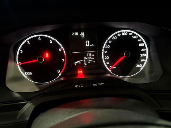 VOLKSWAGEN POLO 1.0 MPI TRACK VOLKSWAGEN POLO 1.0 MPI TRACK