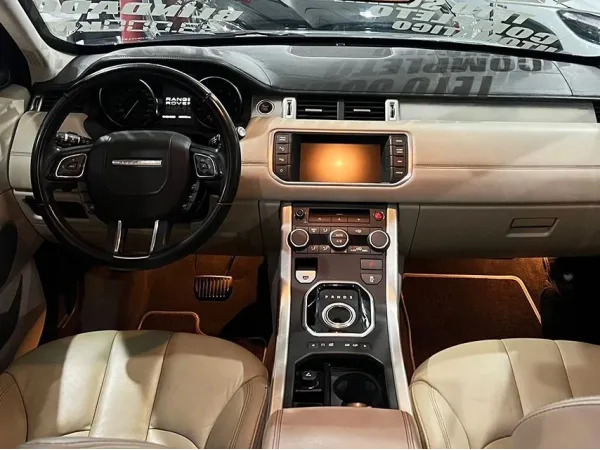 LAND ROVER Range Rover Evoque 2.0 PRESTIGE 4WD 16V LAND ROVER Range Rover Evoque 2.0 PRESTIGE 4WD 16V