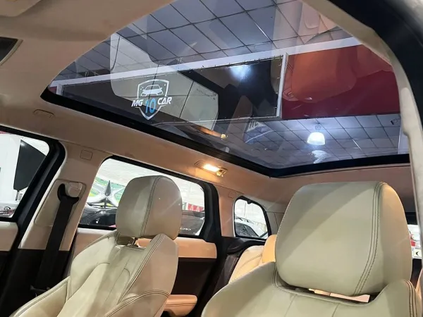 LAND ROVER Range Rover Evoque 2.0 PRESTIGE 4WD 16V LAND ROVER Range Rover Evoque 2.0 PRESTIGE 4WD 16V